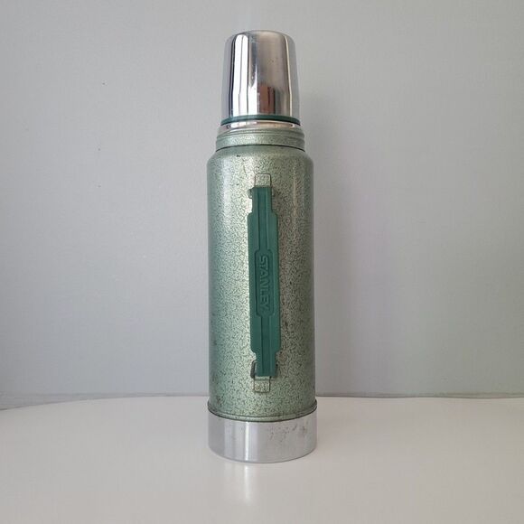 Stanley Aladdin Green Vintage Stainless Steel 1 Quart Thermos Bottle w Handle - Picture 4 of 13